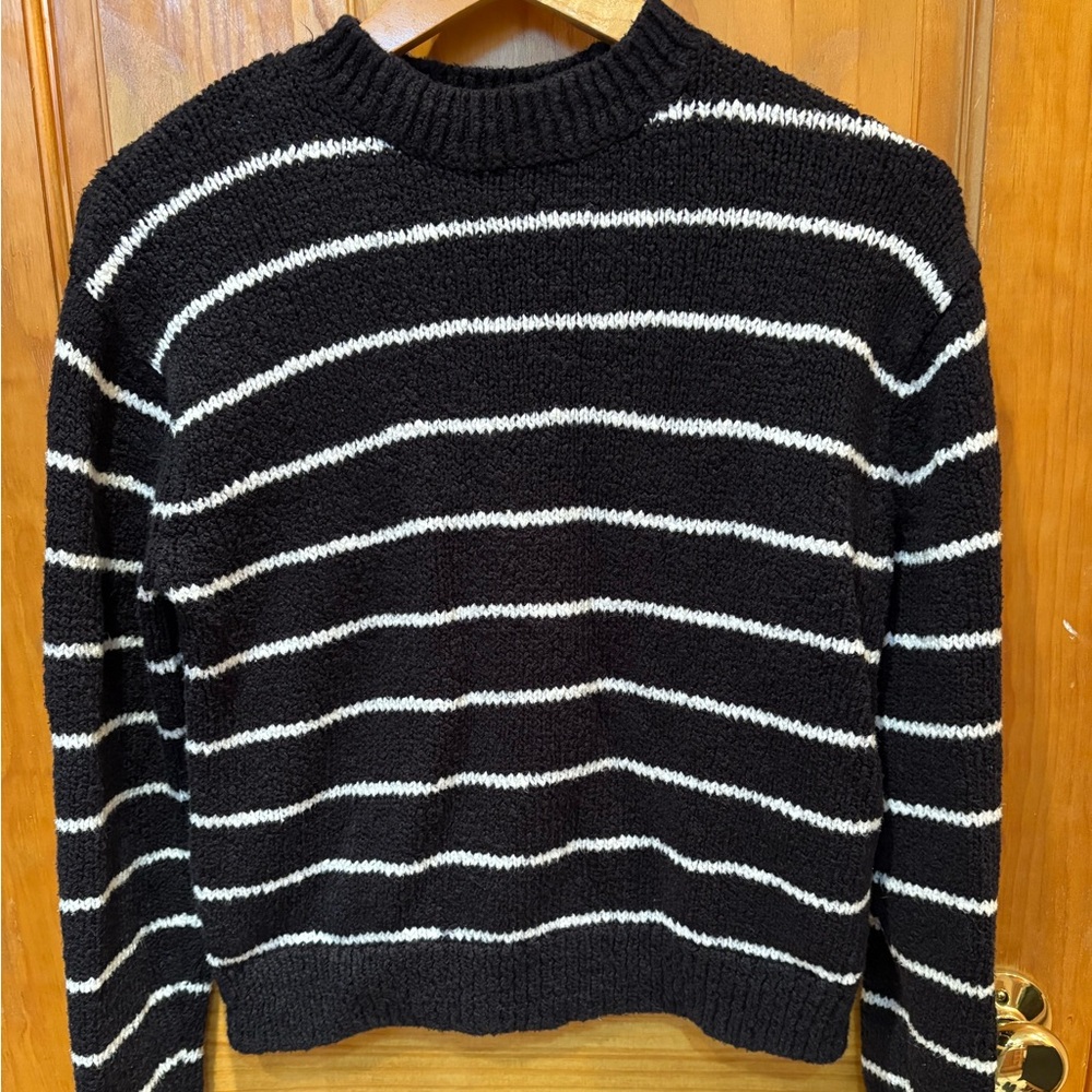 Striped Black and White Vince Sweater Size S
